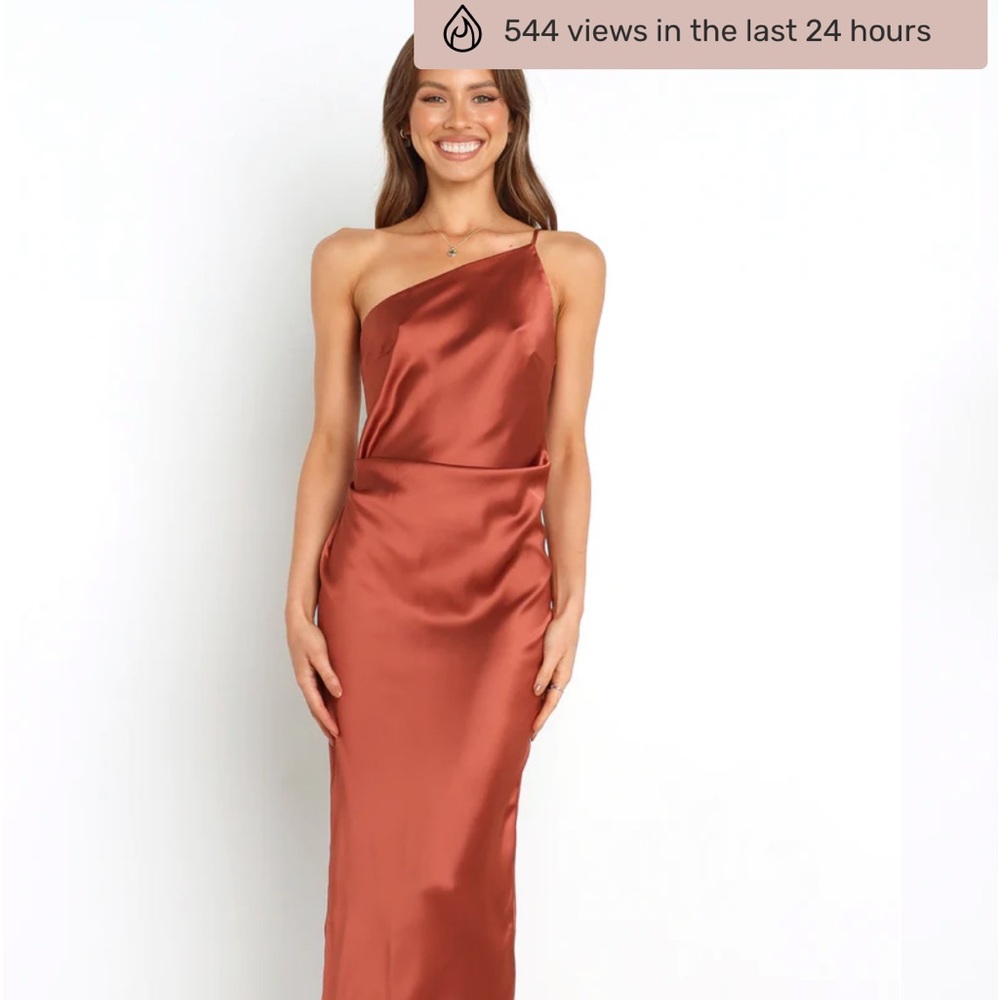 Midi wedding guest dress. Worn once no alterations.
